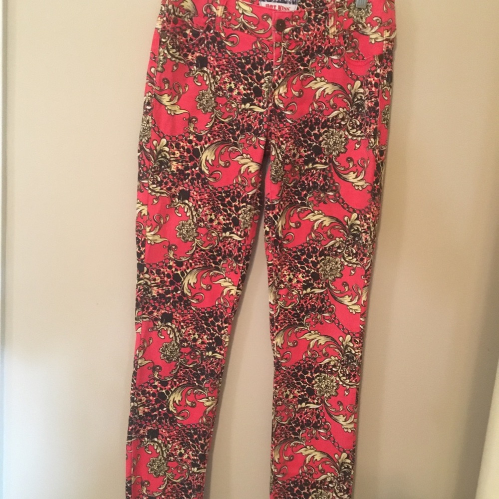 Hot Kiss Jeans size 9, floral pattern